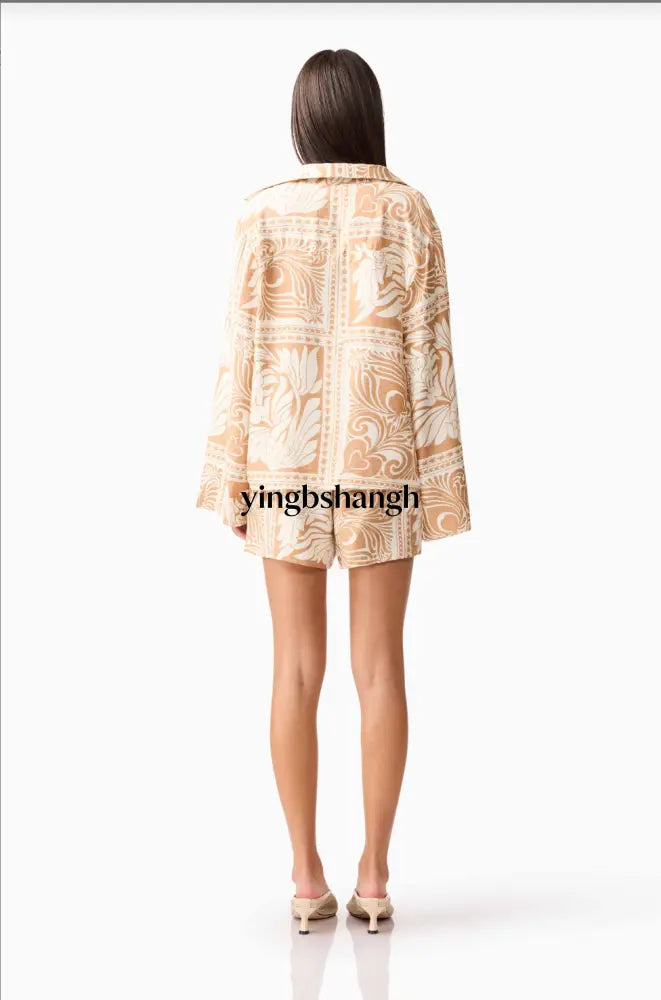 SANDI BLUSA & SHORTS SET - Set